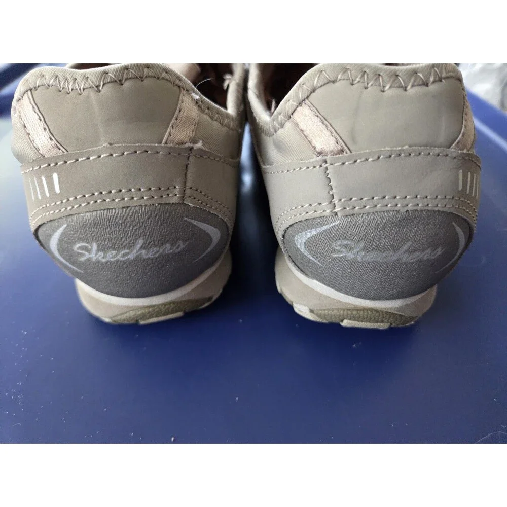 Skechers Womens Shoes Size 7‎ Taupe Beige